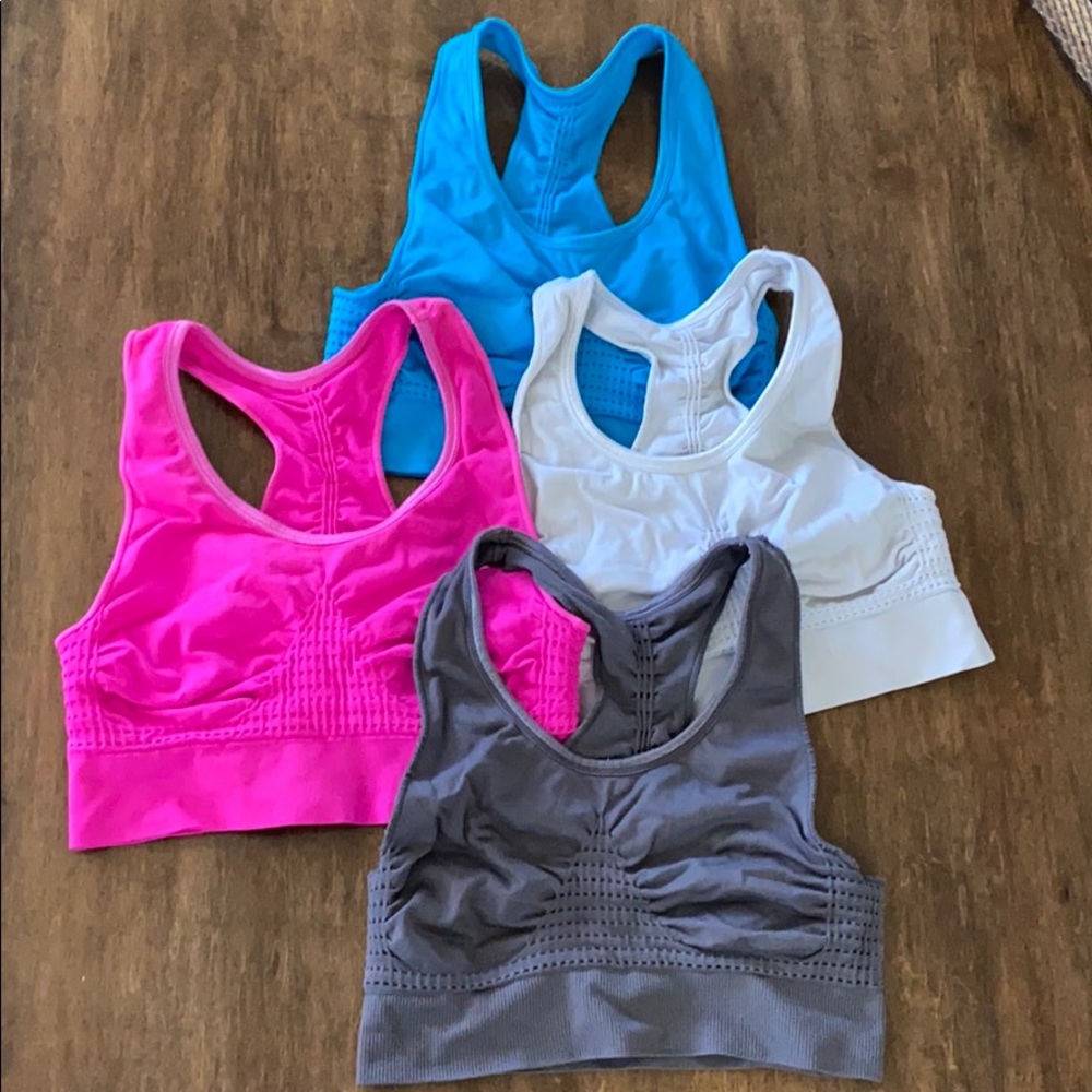 BUNDLE OF 4 SMALL SPORT BRAS